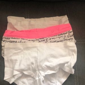 Victoria’s Secret 3 pairs